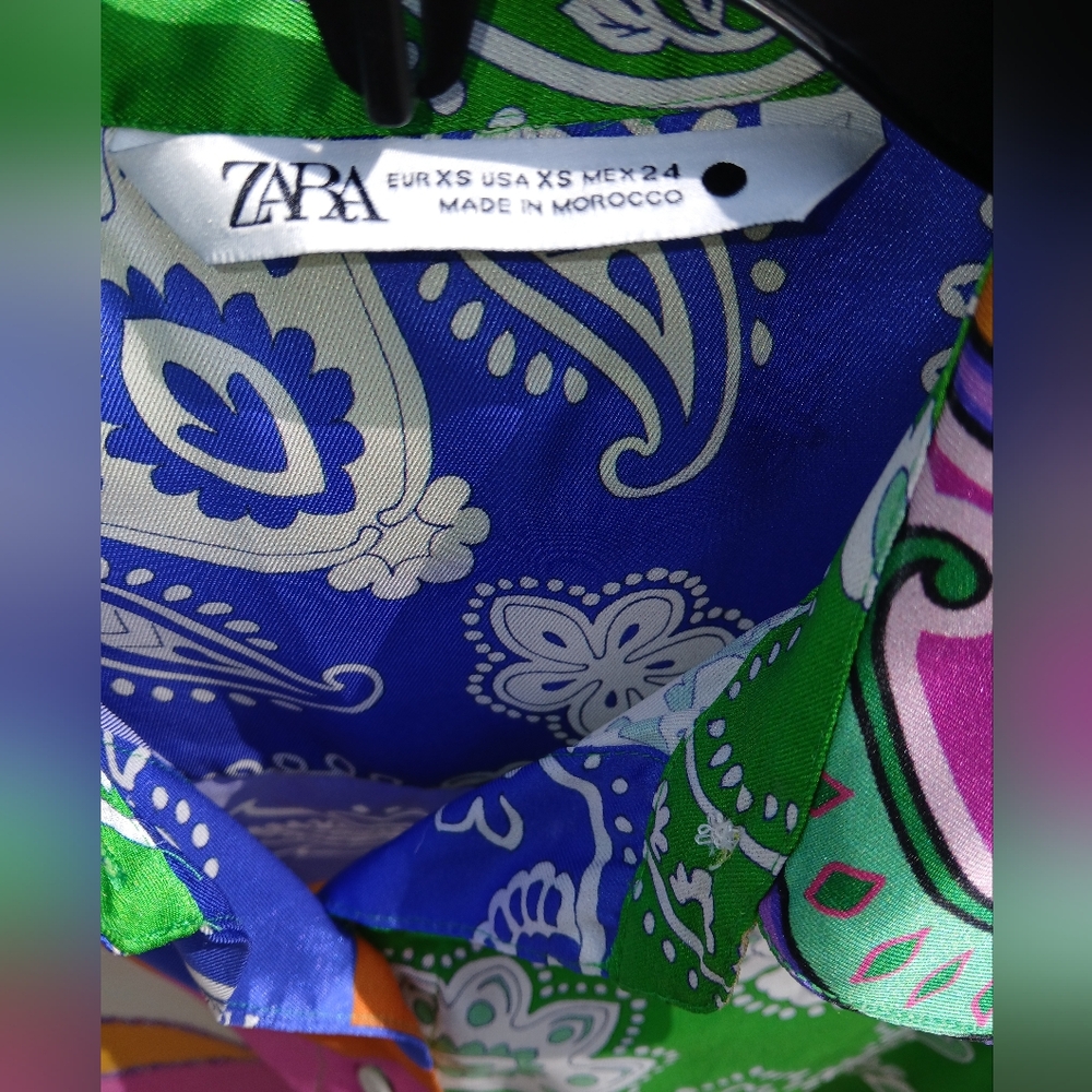 ZARA Chiffon Paisley Sheer Button-Up Collared Blouse Multicolor Women's Size XS - Picture 6 of 6